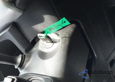 2015 Toyota Highlander Le Plus V6 z USA, uszkodzony, nr VIN 5TDBKRFH7FS073652